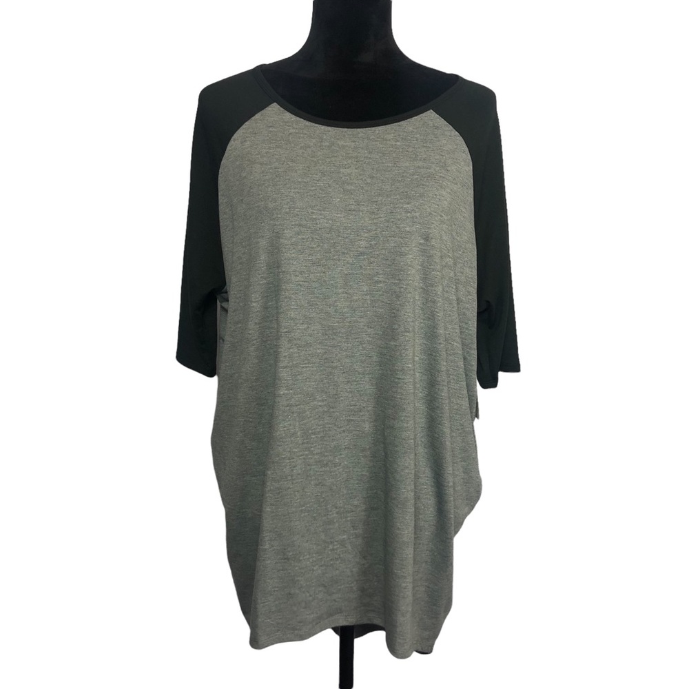 Lularoe Gray Irma T-Shirt NWT size Small - Picture 10 of 10